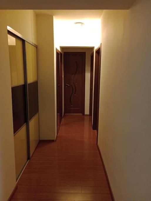 Apartament Ultracentral Kfc Craiova Exterior photo