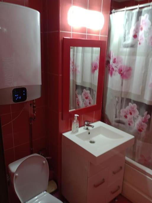 Apartament Ultracentral Kfc Craiova Exterior photo